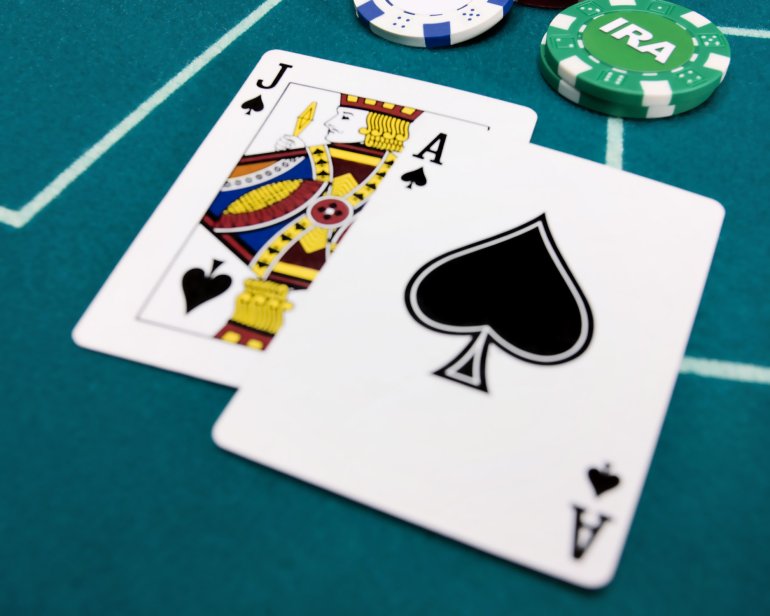 Ventuno sulle carte del blackjack