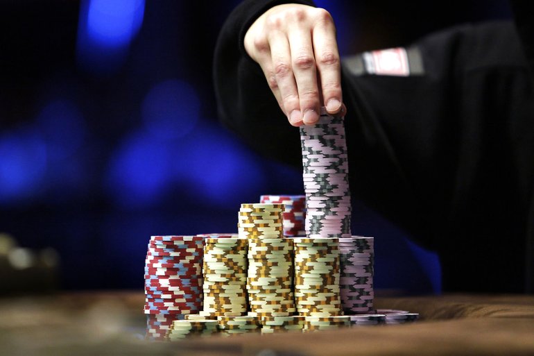 Un gran numero di fiches diverse per il casinò