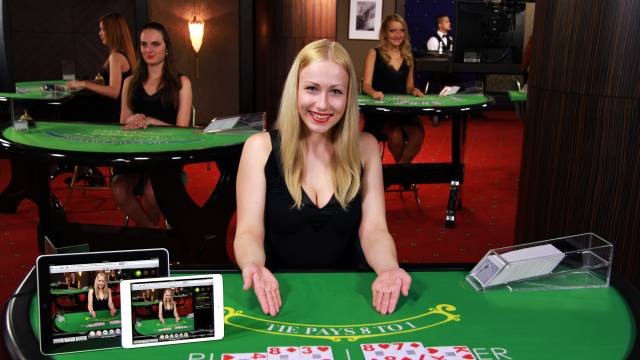 Baccarat con dealer dal vivo nei casinò online