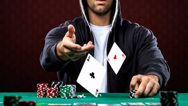 Come scrivere una recensione utile di un casinò online