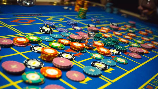 Dai gettoni alle luci al neon: Esplorando il mondo dei casinò da collezione