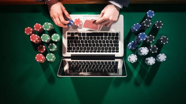 Giocare ai casinò online gratis e con denaro