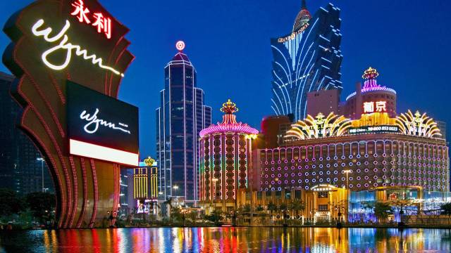 La Las Vegas d'Oriente: come una città cinese è diventata la capitale globale del gioco d'azzardo