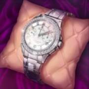 Brilliant Diamonds: Hold & Win: Guarda