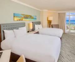 Casino Aruba at Hilton: Vista parziale sull'oceano Palm-Beach club 2 letti matrimoniali