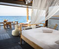 Cratos Premium Casino: Villa Maldive Std