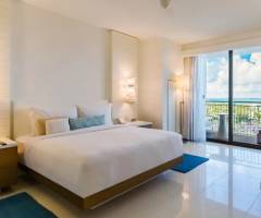 Baha Mar Casino Bahamas: 1 letto king con vista sull'oceano, balcone, vista sulla fontana