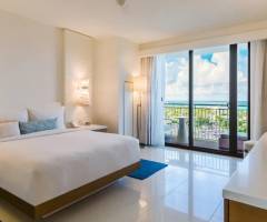 Baha Mar Casino Bahamas: Residence con tre camere da letto con vista sull'oceano e tre letti King
