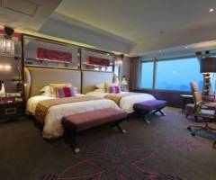 Grand Lisboa Casino & Hotel Macau: Camere Superior e Deluxe