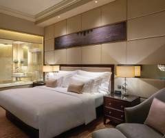 StarWorld Casino & Hotel: Camera executive