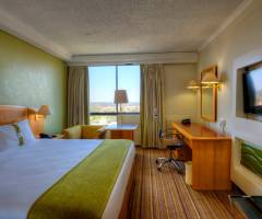 Harare Sun Casino Exhibition Park: Camera executive
