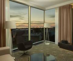 Olympic Park Casino Tallinn: Suite King Deluxe con una camera da letto