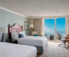 San Juan Marriott Resort & Stellaris Casino: Camera doppia con vista sulla città