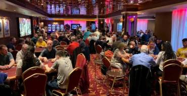 4 Kings Casino & Card Club Swords Dublin: C'è sempre un sacco di gente ai tavoli