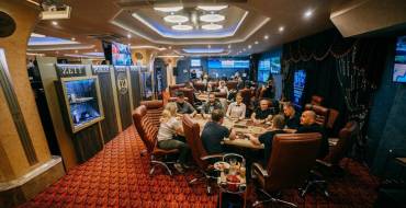 Carat Casino Belarus: Sala da poker