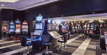 Casino Partouche Plouescat: L'area dei distributori automatici