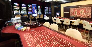 Casino XO Club Minsk: Sala separata con giochi