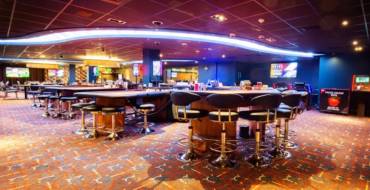 Genting Casino Luton: Area giochi elegante