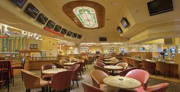 Gold Coast Hotel & Casino Las Vegas: L'area intorno al gioco d'azzardo