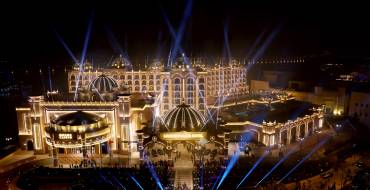 Legend Palace Casino & Hotel Macau: Casinò e hotel Legend Palace