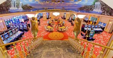 Leogrand Casino Batumi: Leogrand Hotel e Casinò Batumi