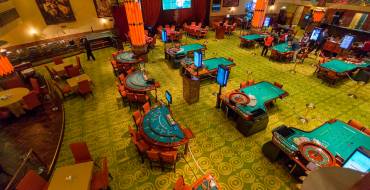 Movenpick Hotel & Casino Malabata Tanger: Area spaziosa