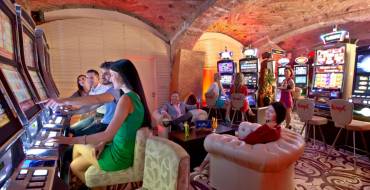 Olympic Casino Carlton: Area slot