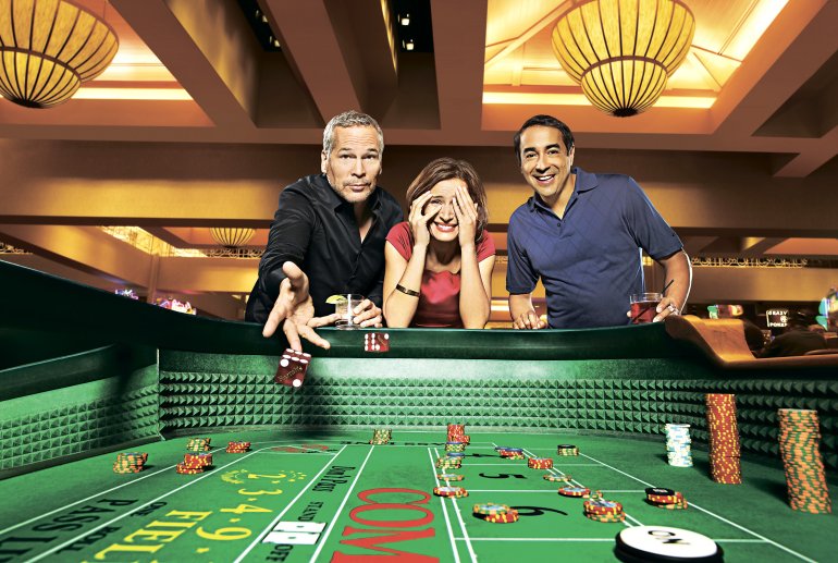 Craps il giocatore lancia i dadi