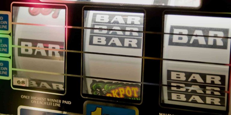 Simbolo BAR nelle slot machine